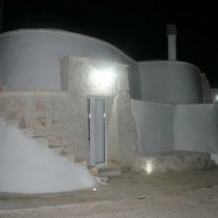 Trullo Saraceno Ostuni